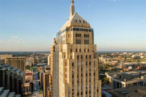 The 10 Best Hotel Wedding Venues in Oklahoma City.